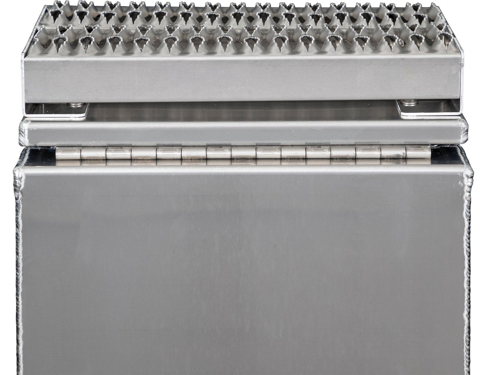 Buyers Products 28-in x 24-in x 18-in Smooth Aluminum Step Box Truck Tool Box 1705281 - Image 7